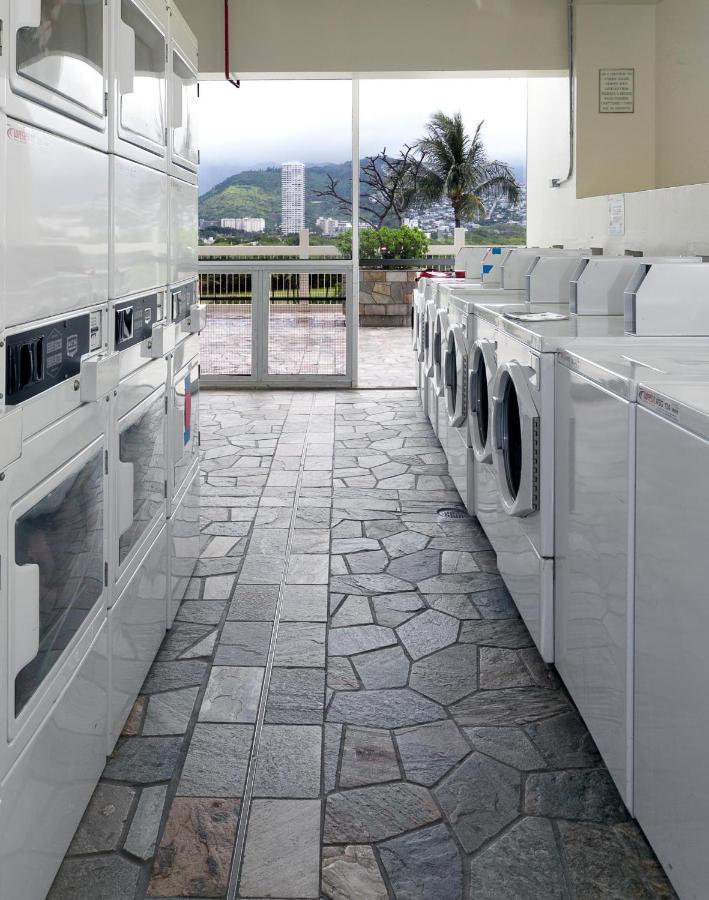Beautifully Upgraded Studio Close To Waikiki Beach Apartamento Honolulu Exterior foto